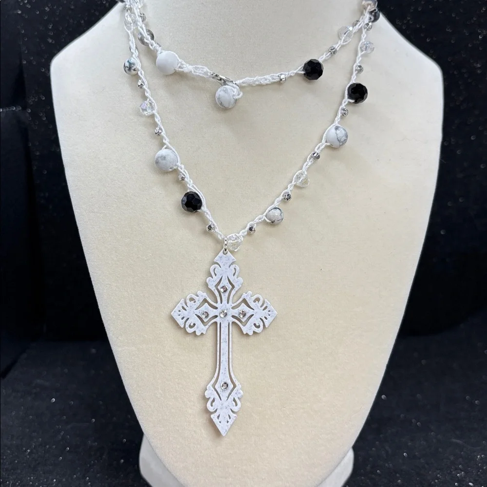 Howlite Beaded Crochet Necklace | 3D Printed Marble Cross Pendant Adjustable 18”